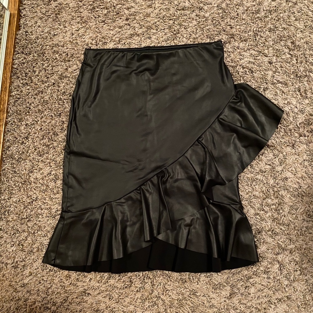 Leather skirt